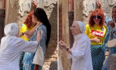 [VÍDEO] Freira italiana interrompe beijo entre duas mulheres com sinal da cruz e gritos