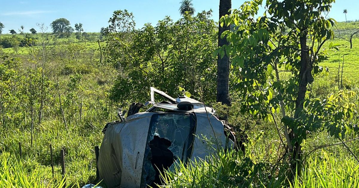 Acidente com van escolar deixa vítimas fatais e feridos no interior de SP 31 Acidente com van escolar deixa vitimas fatais e feridos no