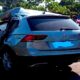 Acidente entre carro e caminhao deixa pai e filho sem