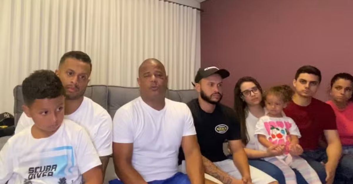 Após sequestro do pai, filho de Marcelinho Carioca faz comovente relato: 'Pior dia da vida' 31 Apos sequestro do pai filho de Marcelinho Carioca faz comovente