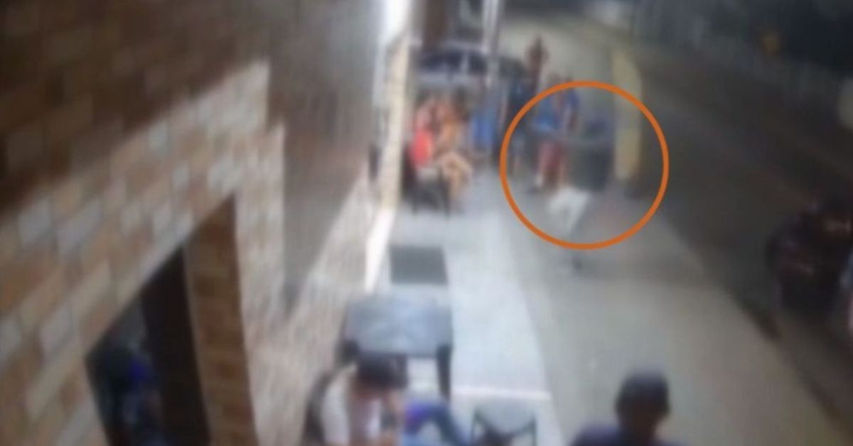 Ataque em bar de SC termina com 2 mortos e abalada região; câmeras captam ataque brutal 30 Ataque em bar de SC termina com 2 mortos e