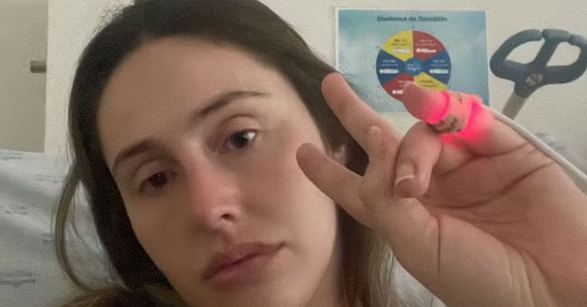 Mulher vai a hospital com suspeita de gases, recebe grave diagnóstico e vai parar na UTI 31 Mulher vai a hospital com suspeita de gases recebe grave