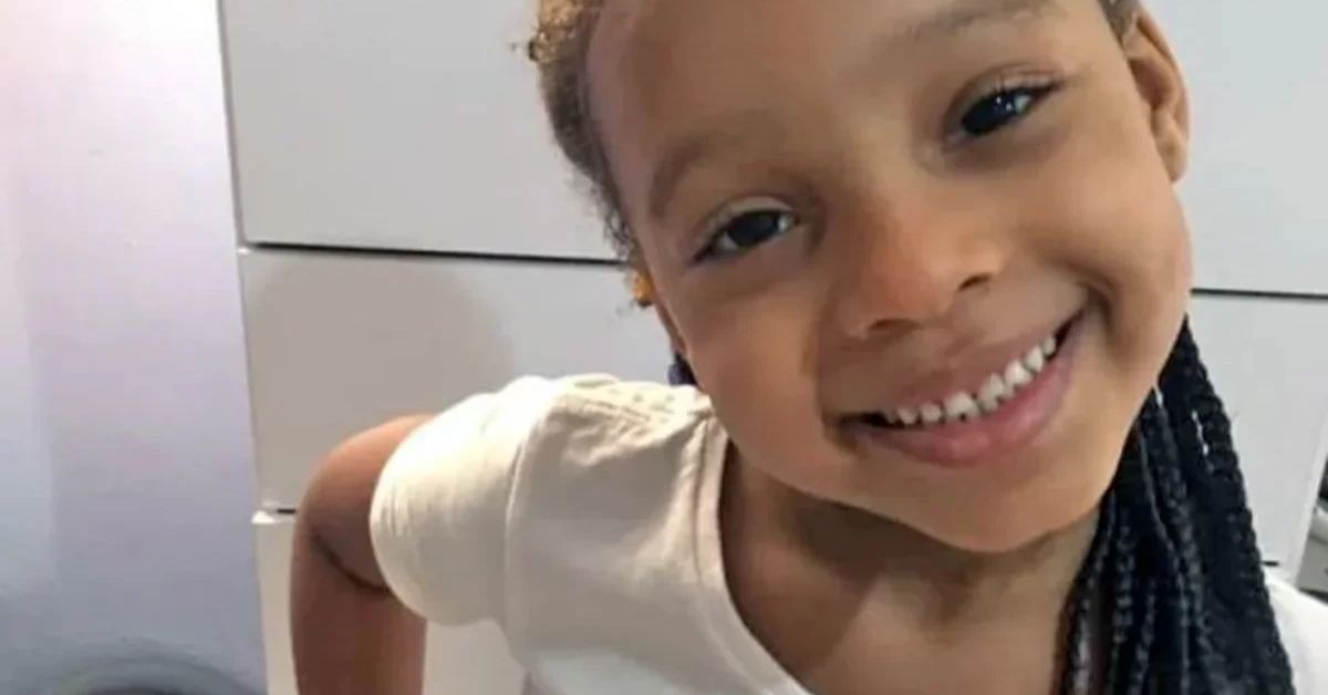“Nunca vi isso”, delegado comenta lesões encontradas em menina de 8 anos que teve a vida tirada pelo próprio pai 31 Nunca vi isso delegado comenta lesoes encontradas em menina de