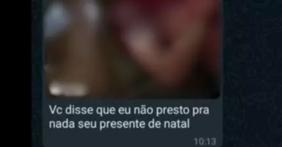 Pai esfaqueia o proprio filho autista e envia video do
