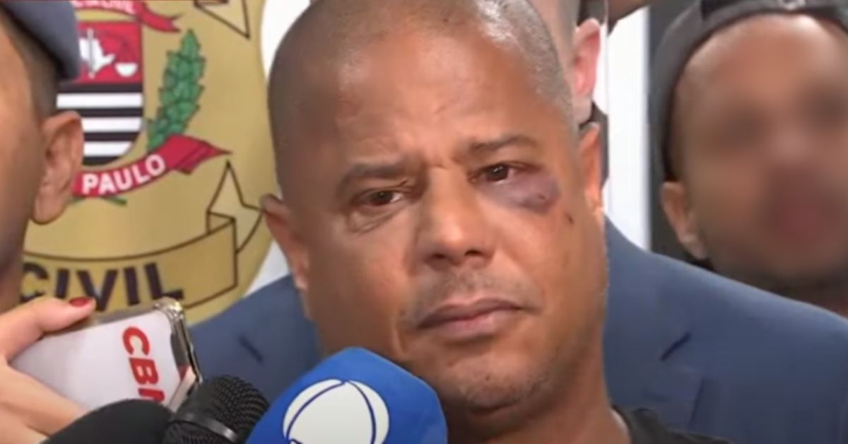 nao e facil ter revolver apontado a todo momento