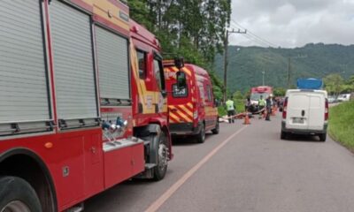 Acidente grave deixa vitimas fatais em rodovia de Santa Catarina