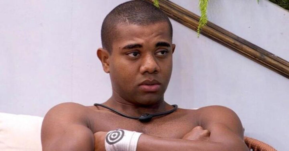 Davi senta ao lado de outros brothers no BBB24 e todos o deixam sozinho: 'Chorei'; vídeo 31 Davi senta ao lado de outros brothers no BBB24 e