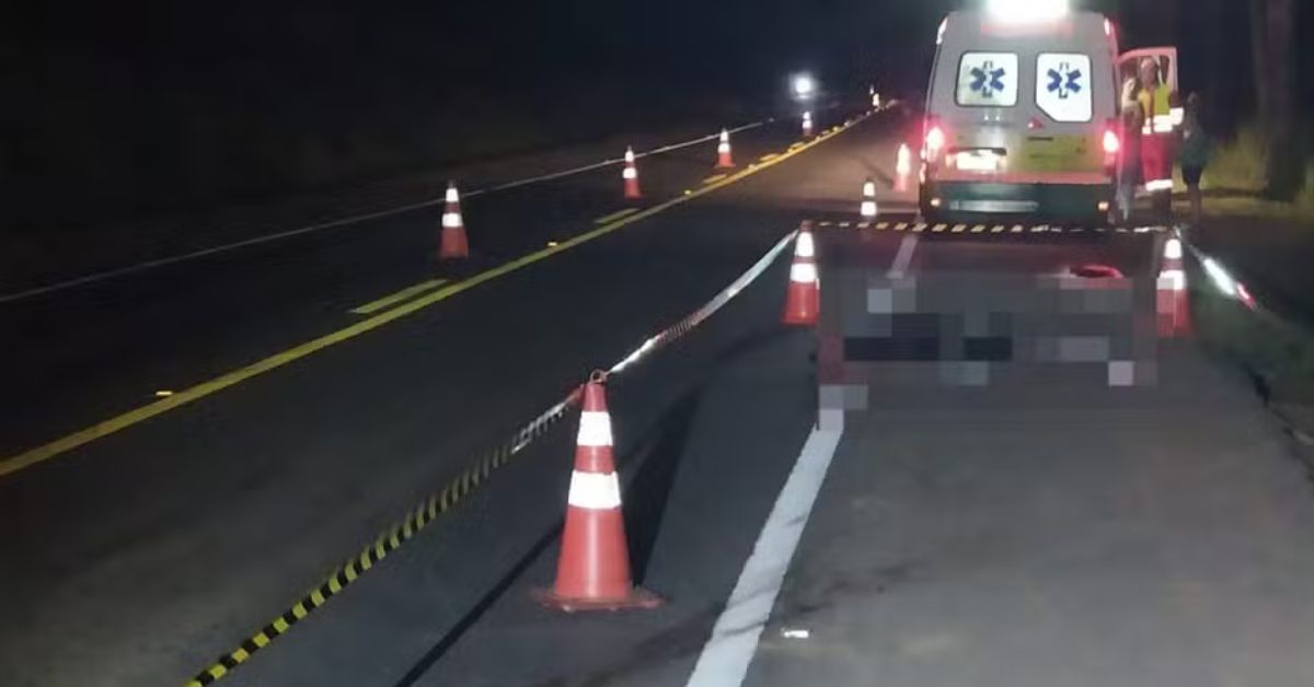Jovem de 23 anos e atropelado duas vezes por carros