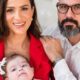 Leticia Cazarre comemora apos cacula ficar de pe pela primeira
