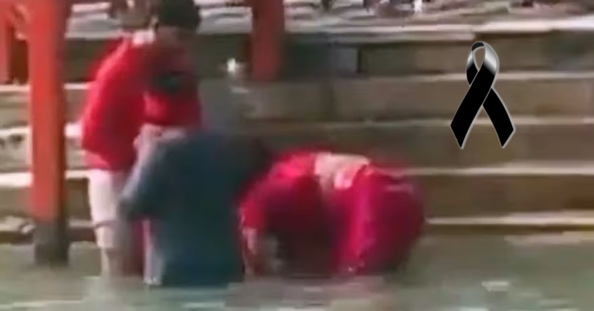 Menino de 4 anos não resiste após sua família o mergulhar em rio para "curar câncer"; vídeo 31 Menino de 4 anos nao resiste apos sua familia o