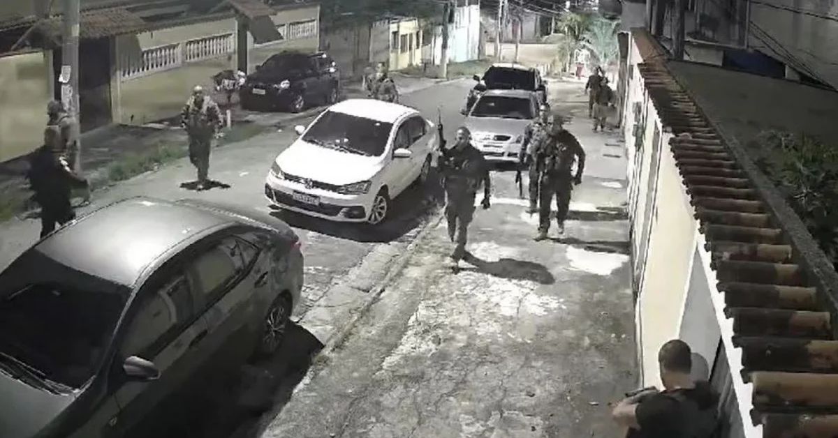 PMs do Rio trocam tiros entre si apos se confundirem