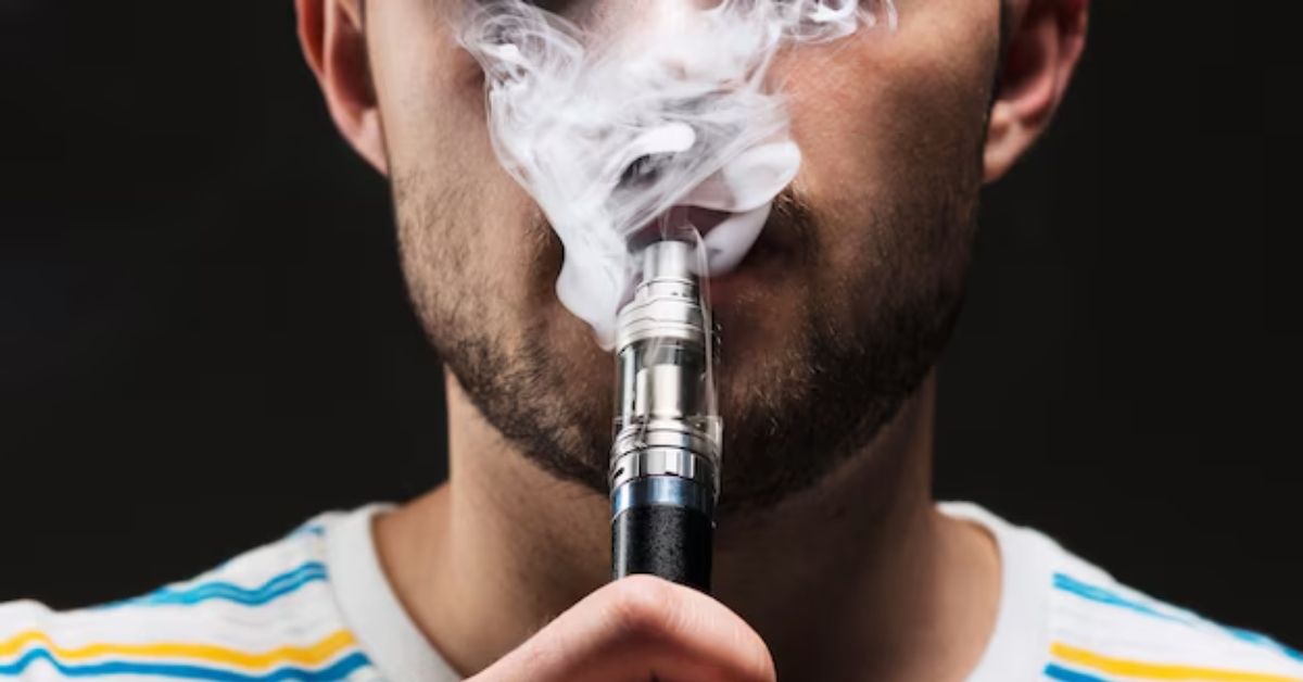 Após anos de uso de cigarro eletrônico, jovem sofre colapso pulmonar: “Achei que fosse morrer” 31 Apos anos de uso de cigarro eletronico jovem sofre colapso