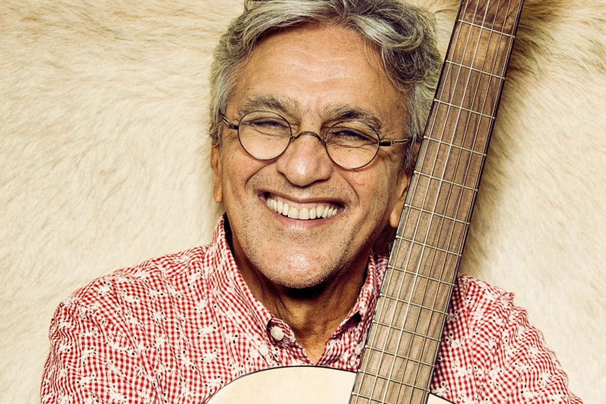 Caetano Veloso dispensa governanta e teria a acusado de 3