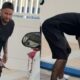 Exagerou Neymar comete vinganca e usa faca para furar pneus