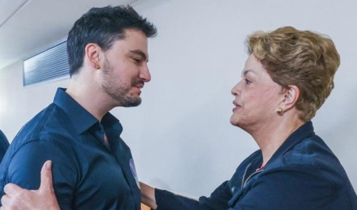 Felipe Neto pede perdão a ex-presidente Dilma Rousseff e posa ao lado de Lula 33 Felipe Neto pede perdao a ex presidente Dilma Rousseff e posa
