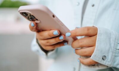 Jovem conhece namorada na internet viaja para fora do estado