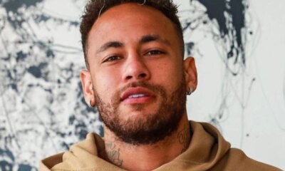 Neymar e pego fazendo algo improprio no carro de companheiro