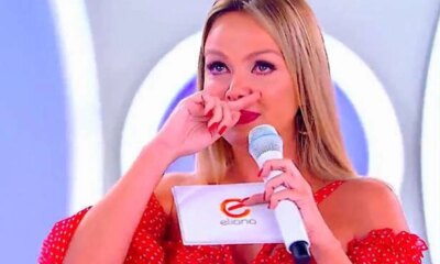 Agradecimento e lagrimas Eliana nao esconde a emocao ao iniciar