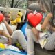 Andressa Urach mostra reencontro com filho cacula e fala em