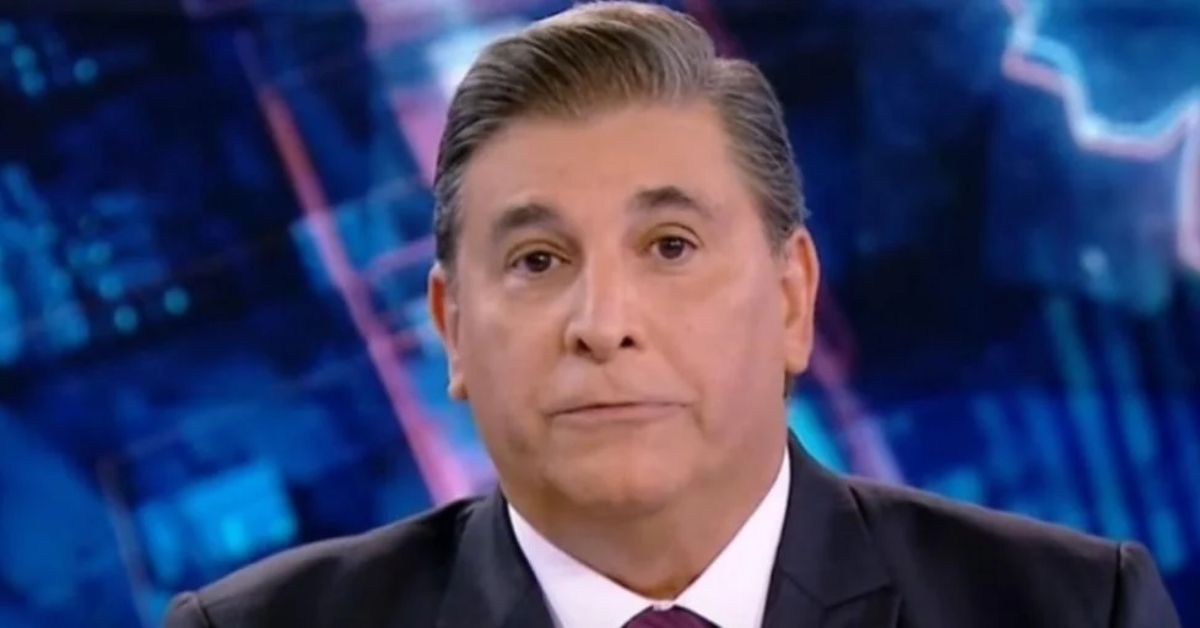 Lembra dele Longe da tv Carlos Nascimento leva vida na