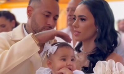 Neymar divulga fotos do batizado da filha detalhe chama a