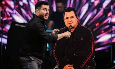 Video Bruno canta com ‘Marrone de papelao em show e