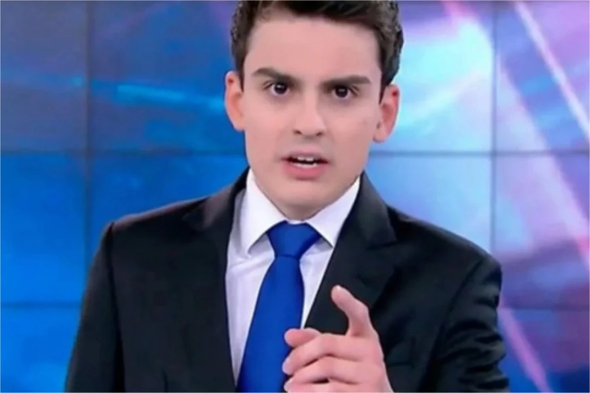 Vídeo: Dudu Camargo diz que por ser queridinho de Silvio Santos foi massacrado pelo SBT e deu detalhes 33 Video Dudu Camargo diz que por ser queridinho de Silvio