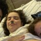 Ex jogador do Cruzeiro emociona ao postar foto com esposa gravida