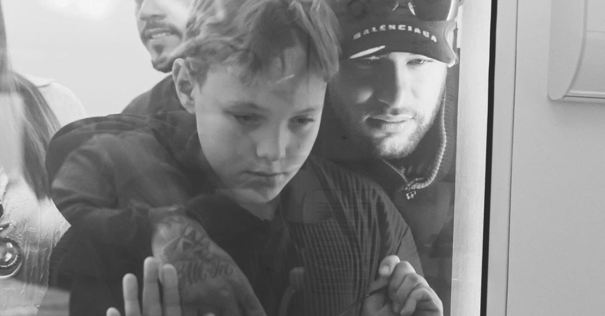 Neymar abre álbum de fotos do nascimento da terceira filha e mostra rostinho de Helena 31 Neymar abre album de fotos do nascimento da terceira filha