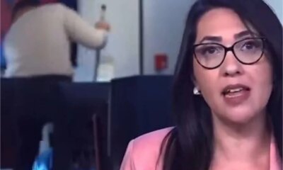 Video reporter e flagrado varrendo sujeira ao vivo durante importante