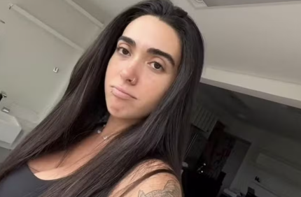 Ex-BBB Giovanna Lima diz sentir “cérebro degradando” por falta de leitura e estudo 31 Ex-BBB Giovanna Lima diz sentir “cérebro degradando” por falta de leitura e estudo