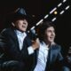 Participantes do Estrela da Casa se emocionam ao cantar com Chitãozinho e Xororó