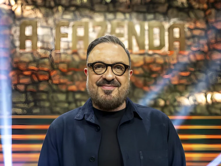 Record reajusta prêmio de A Fazenda 16 para R$ 2 milhões 31 Adriane Galisteu estará à frente da apresentação de A Fazenda 16, com estreia agendada para setembro (Divulgação: Record)