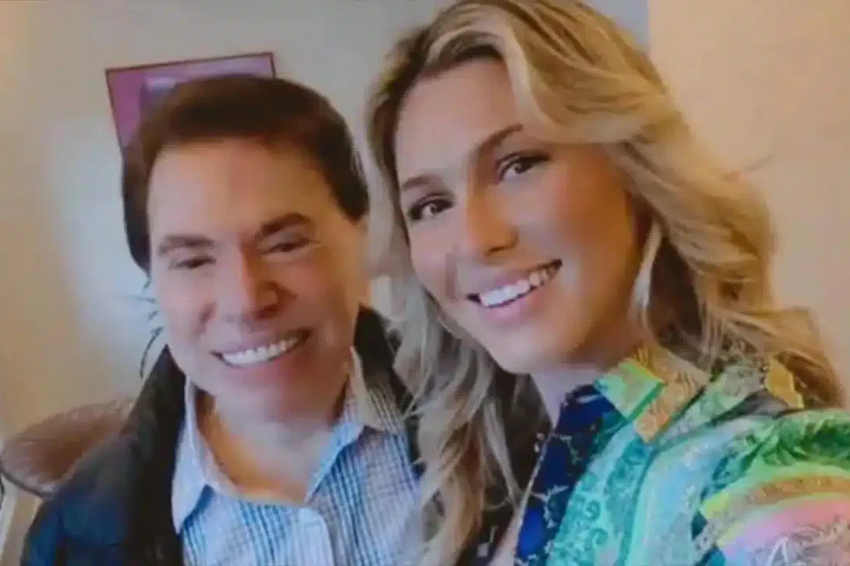 Após morte de Silvio Santos, Lívia Andrade expõe real motivo de sua saída do SBT: ‘Ele não estava mais’ 31 Apos morte de Silvio Santos Livia Andrade expoe real motivo
