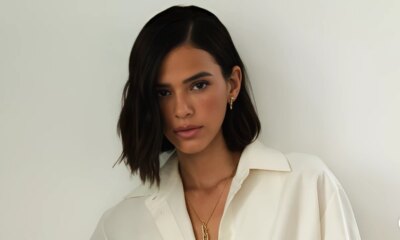 Assumiu Bruna Marquezine posta foto beijando Joao Guilherme e deixa