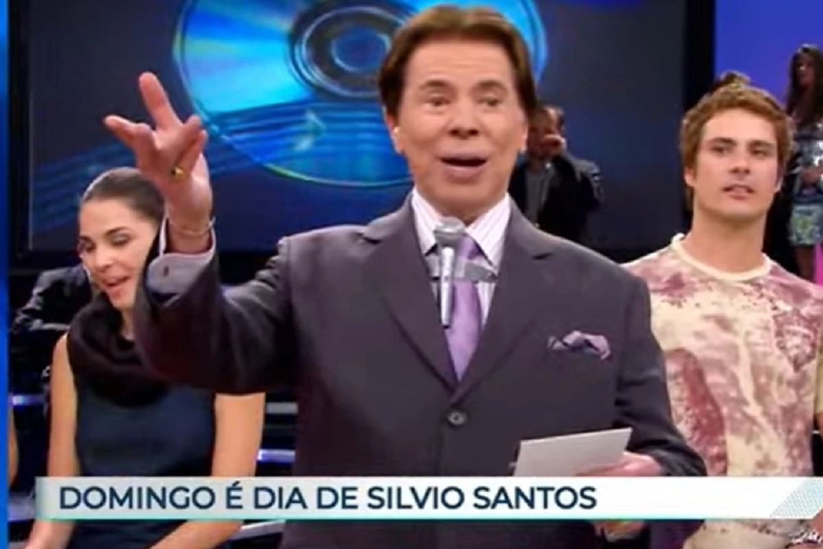 Biógrafo explica como surgiu o nome artístico Silvio Santos; apresentador se chamava Senor Abravanel 31 Biografo explica como surgiu o nome artistico Silvio Santos apresentador