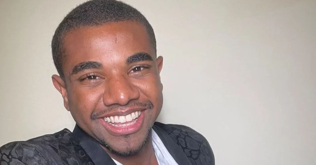Davi Brito admite que desistiu de cursar medicina direito de