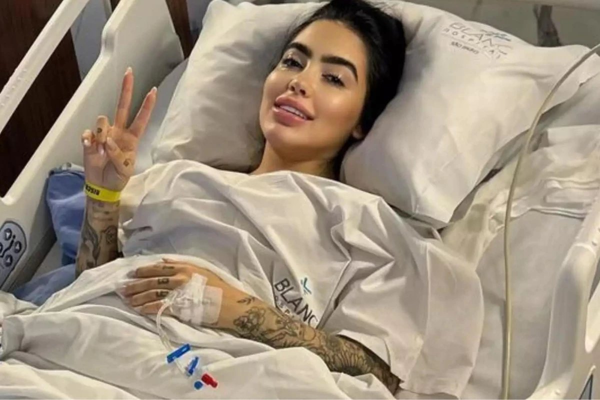 MC Mirella revela detalhes de cirurgias plasticas pos parto e compartilha
