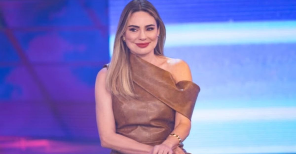 Prestes a estrear nas tardes de domingo Rachel Sheherazade fala