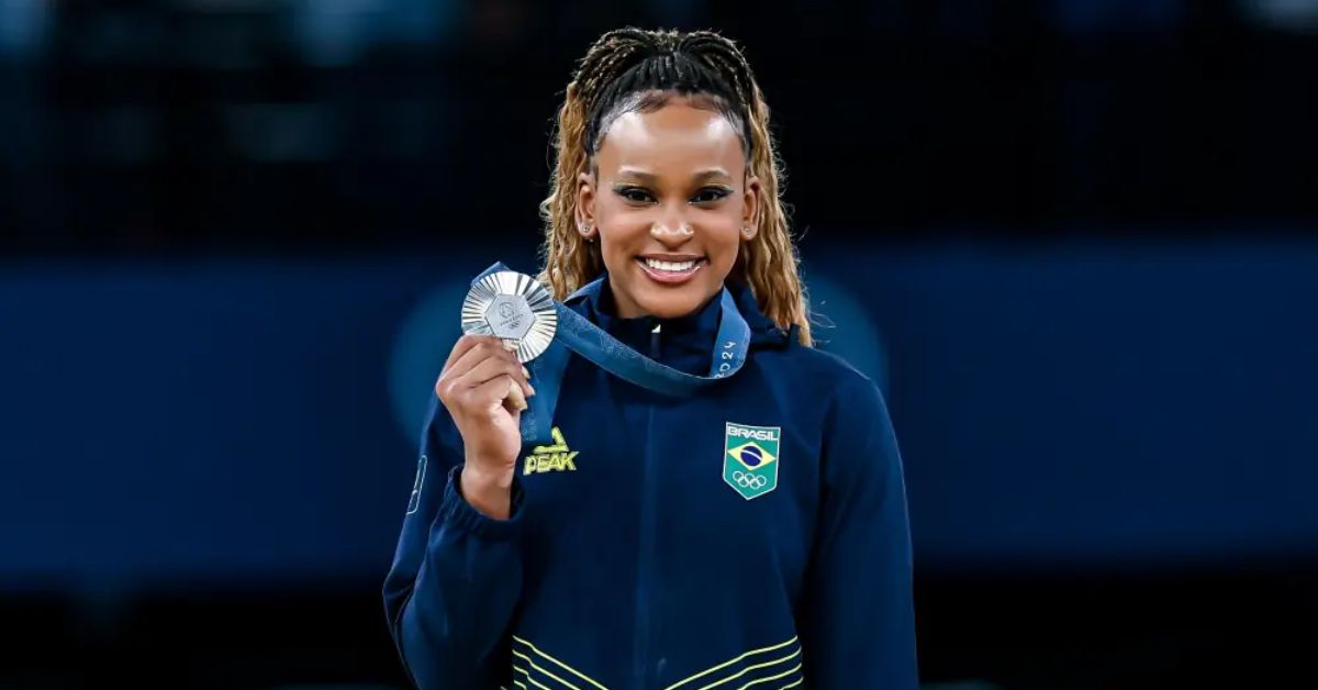 Rebeca Andrade expõe o motivo de não ter arriscado salto inédito que poderia ter garantido o ouro: 'Eu...' 31 Rebeca Andrade expoe o motivo de nao ter arriscado salto