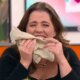 Tati Machado tem crise de riso ao ler nome de