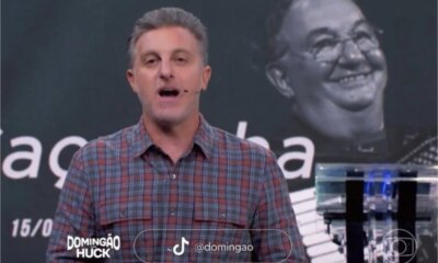 Video Luciano Huck faz homenagem a Caculinha no Domingao e