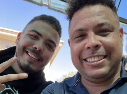 Após perder 23kg, filho de Ronaldo Fenômeno reflete sobre vida fitness: “Dei uma relaxada” 31 Após perder 23kg, filho de Ronaldo Fenômeno reflete sobre vida fitness: “Dei uma relaxada”