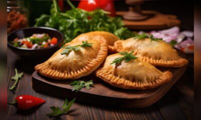 Aprenda a fazer este petisco delicioso usando o recheio de