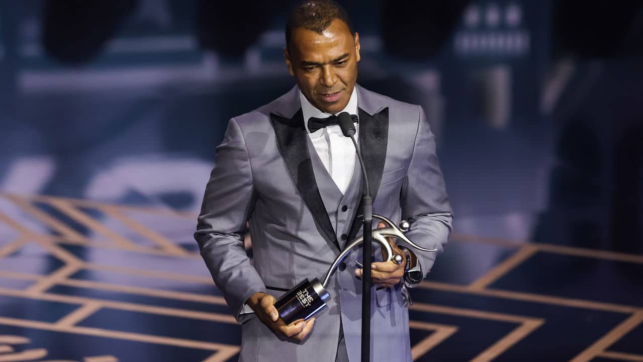 Até um campeão mundial tem dívidas! Cafu enfrenta dívida de milhões 31 Ate um campeao mundial tem dividas Cafu enfrenta divida de