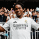 Comparado a Roberto Carlos Endrick encanta a imprensa espanhola