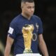 Crise no futebol Ex jogador critica duramente Mbappe e gera debate
