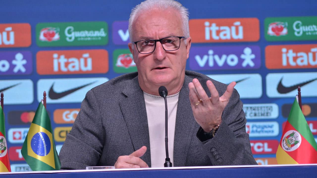 Dorival Jr. aposta em novos talentos para reerguer Seleção Brasileira; veja time de hoje 31 Dorival Jr aposta em novos talentos para reerguer Selecao Brasileira