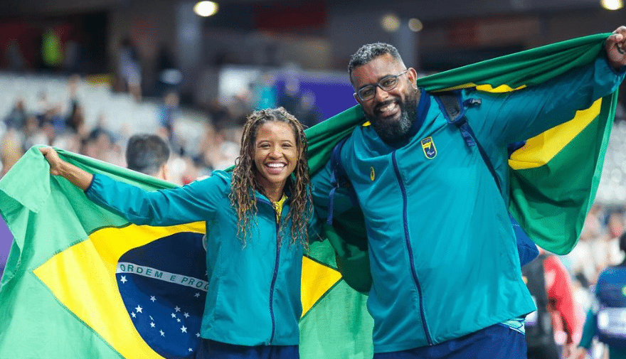 Duas pratas para o Brasil: Thiago Paulino e Zileide sobem ao pódio em Paris 31 Duas pratas para o Brasil Thiago Paulino e Zileide sobem