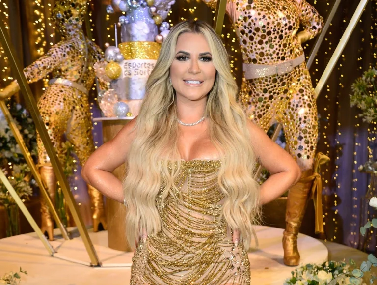 Em depoimento, Deolane abre o jogo sobre renda mensal e origem do dinheiro 31 Em depoimento, Deolane abre o jogo sobre renda mensal e origem do dinheiro